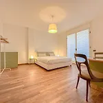Aspromonte Lakeside - Garden Retreat