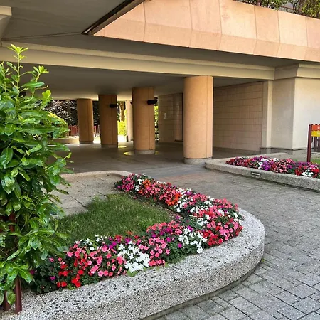 아파트 Aspromonte Lakeside - Garden Retreat *