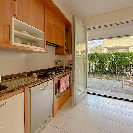 Aspromonte Lakeside - Garden Retreat Apartment Lecco