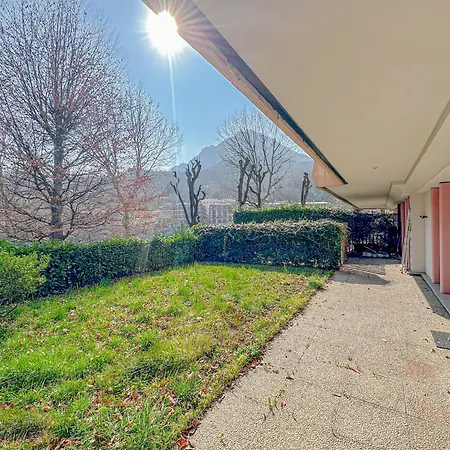 Apartment Aspromonte Lakeside - Garden Retreat