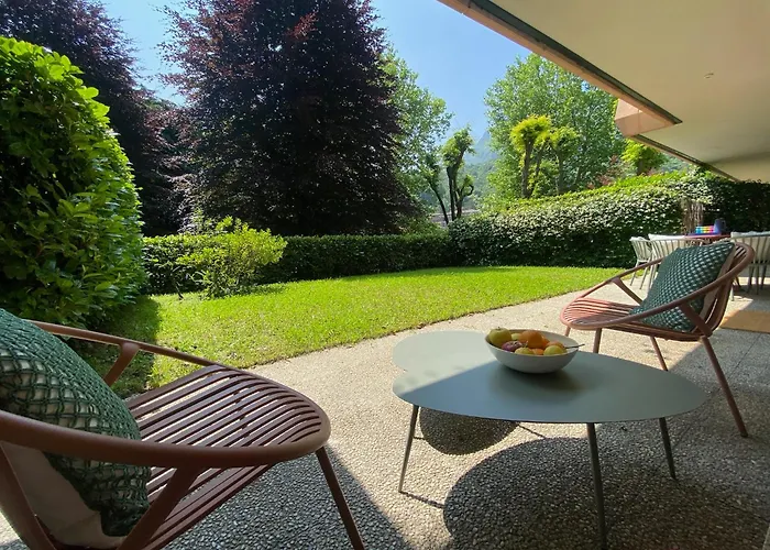 Aspromonte Lakeside - Garden Retreat *
